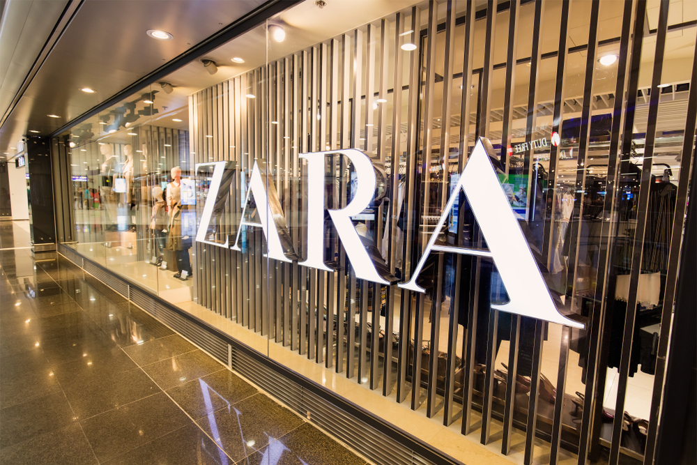 Zara, lo shopping live arriva in Europa e negli Usa