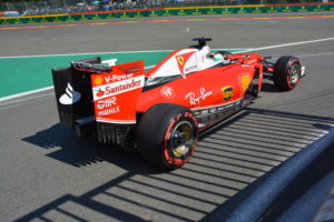 EssilorLuxottica: prosegue la collaborazione con Ferrari e Ray-Ban