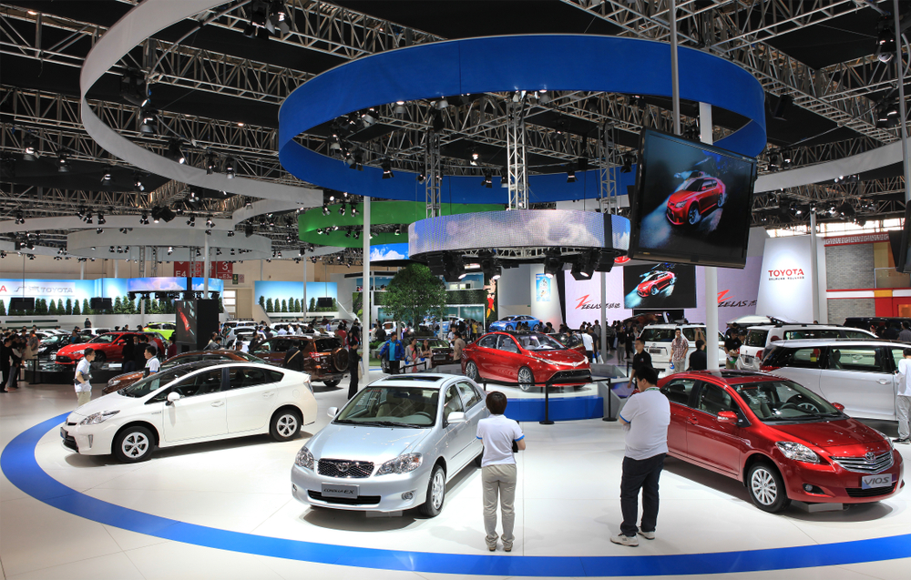 Covid, vendite auto giapponesi in Cina dimezzate