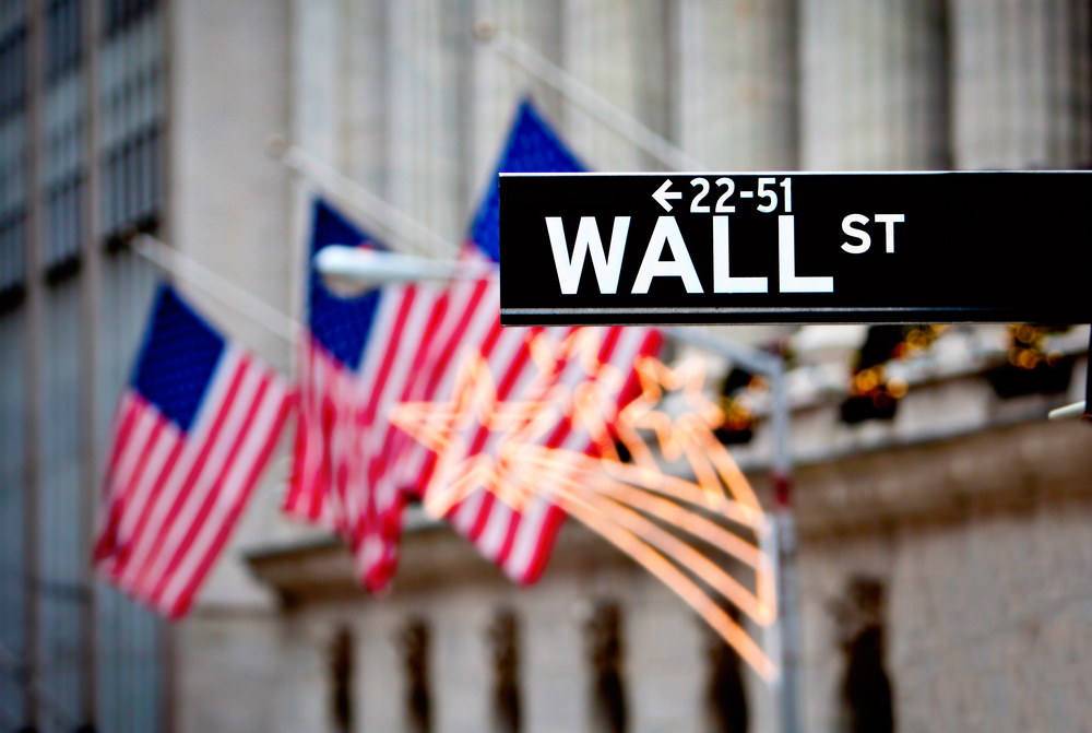 Wall Street teme la Fed e chiude in calo
