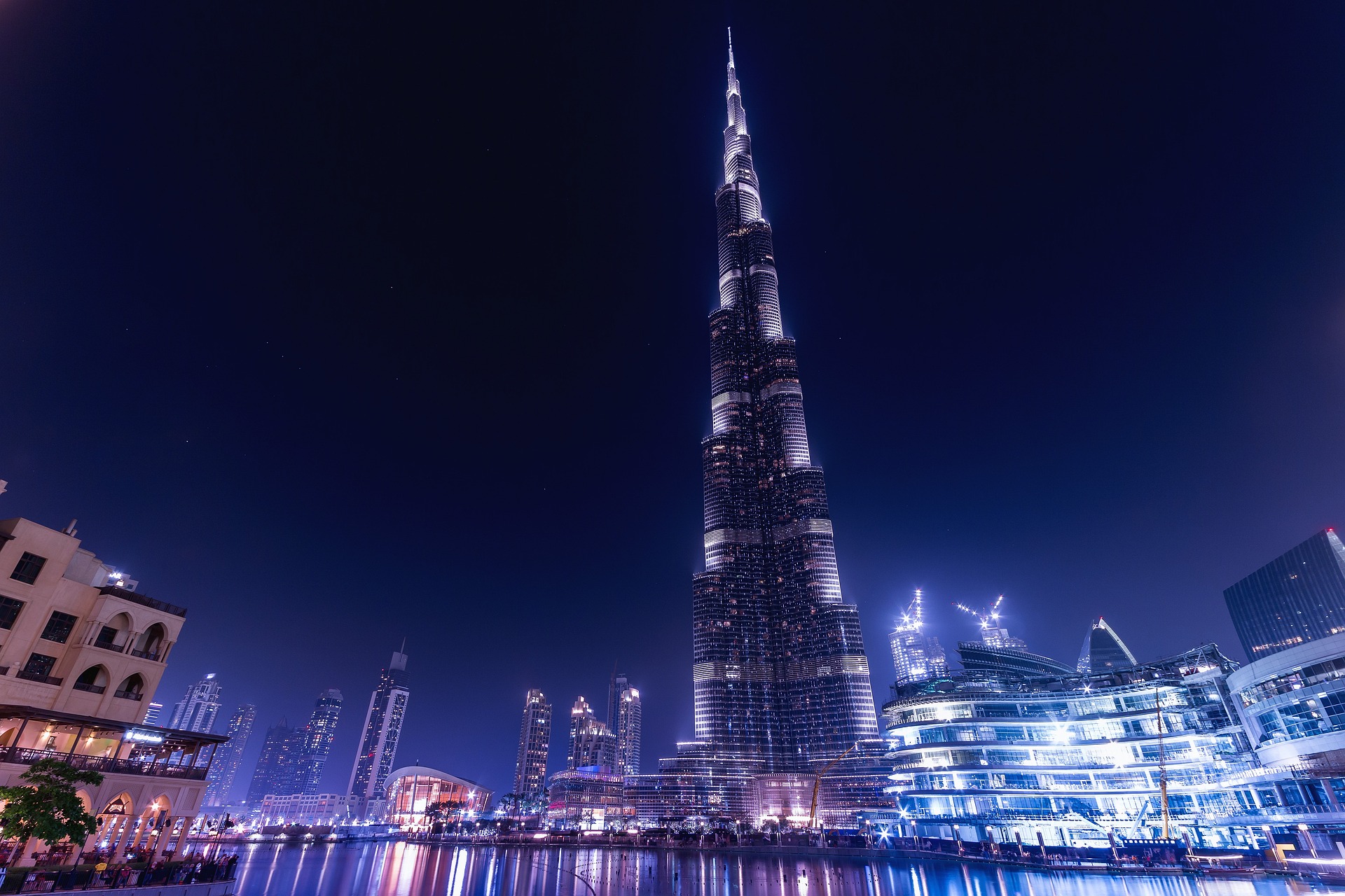 Dubai punta sul turismo abolendo la tassa sugli alcolici