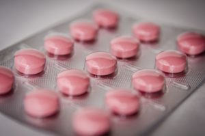 Le farmacie statunitensi potranno vendere la pillola abortiva mifepristone