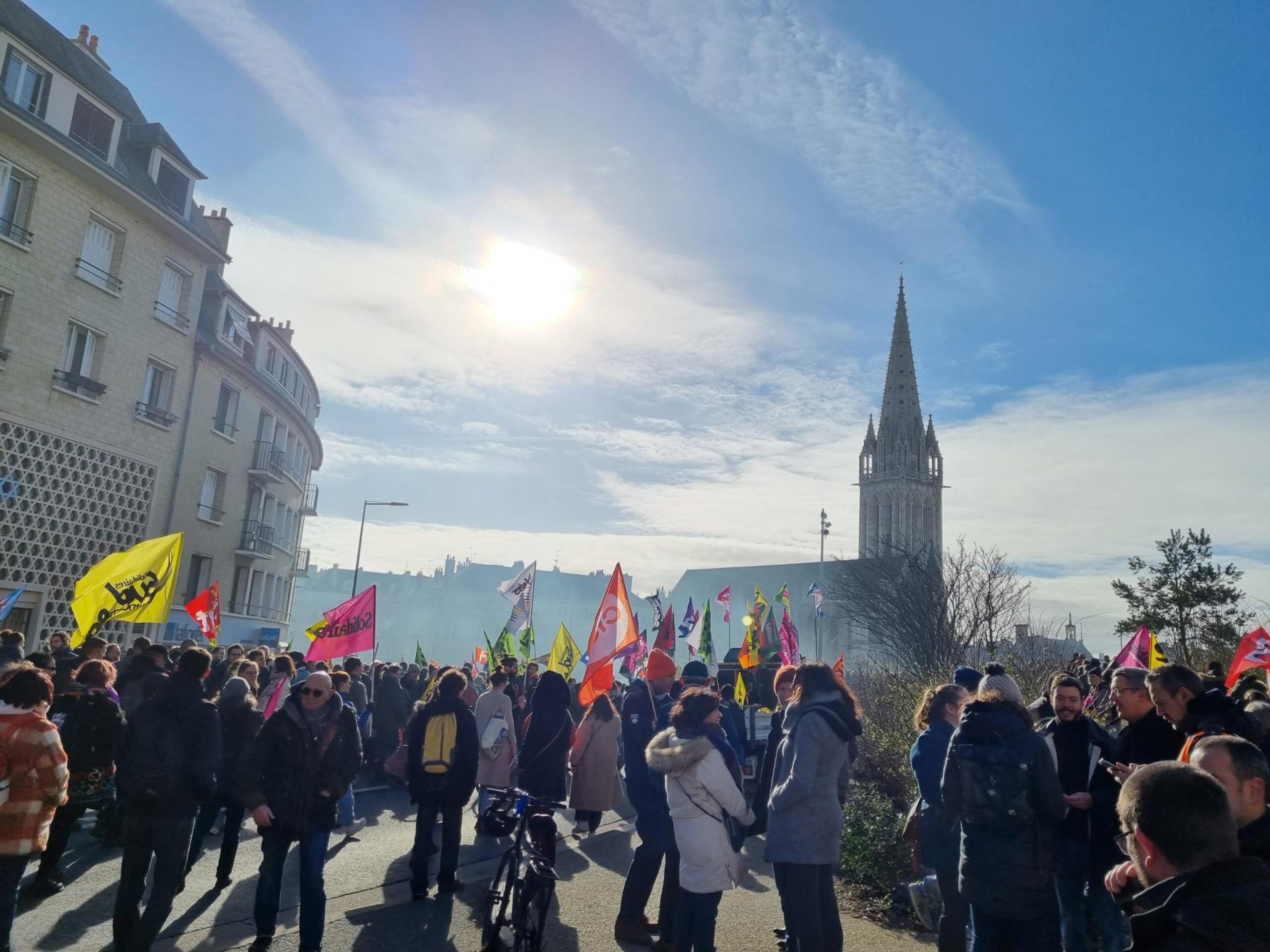 Ancora proteste in Francia contro le pensioni