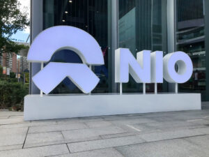 Veicoli elettrici, Nio pianifica un nuovo impianto di batterie in Cina