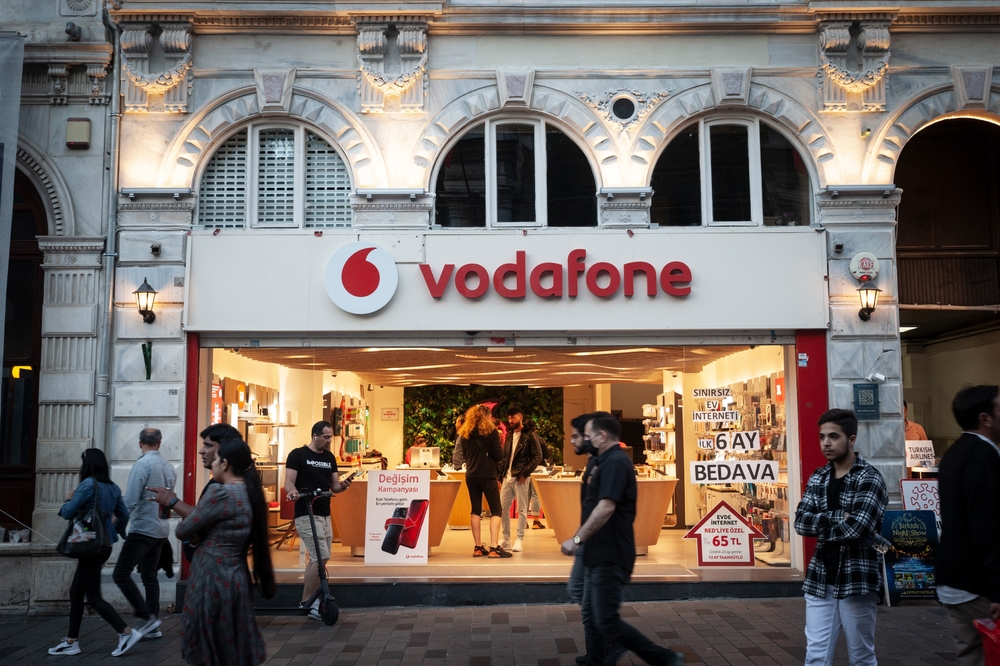 Swisscom compra Vodafone Italia. Deal da 8,7 miliardi di dollari