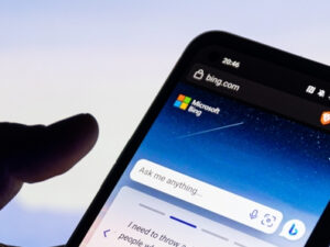 Microsoft, Bing non è solo “permaloso”. È anche “pigro”