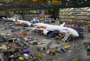 Boeing: 2mila licenziamenti in arrivo tra Finanza e HR
