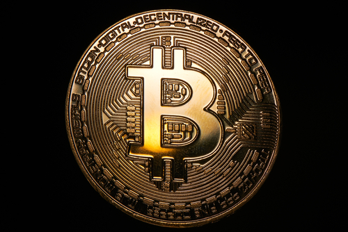 Bitcoin di nuovo in rally: rimbalza sopra i 67.000 dollari