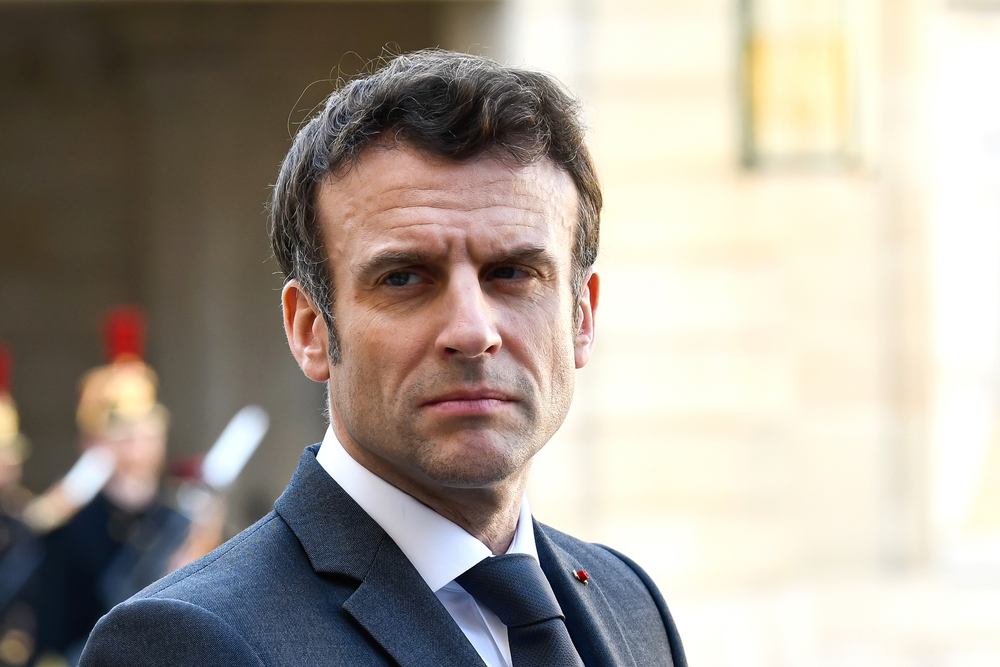 Francia, il Paese si ferma per dire no alla riforma delle pensioni