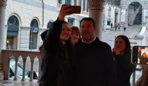 Salvini: “Ponte sullo Stretto e pensioni in Manovra”