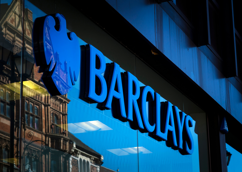 Barclays ed i piano per rimanere a galla