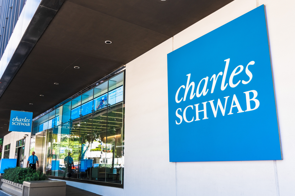Usa, per Charles Schwab l’utile trimestrale sale a 1,6 miliardi di dollari. +10% per i ricavi