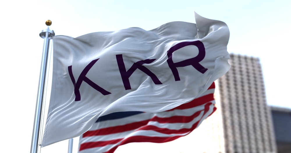KKR, utili in aumento nel quarto trimestre: +4% per quelli distribuibili agli azionisti. I profitti netti salgono ad un miliardo