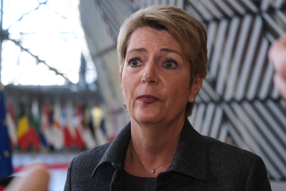 Credit Suisse, ministra: “Se fosse fallita il sistema sarebbe crollato”