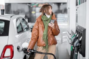 Benzinai, nuove regole in arrivo sui cartelli dei prezzi. Al via dal primo agosto