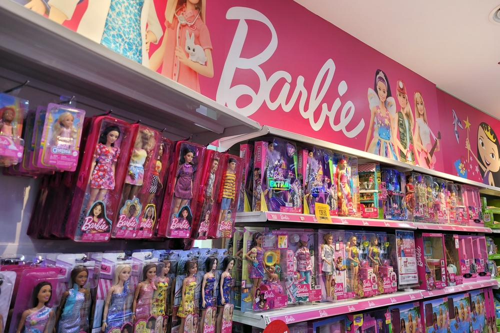 Esplode la Barbiemania: dal cibo al make up