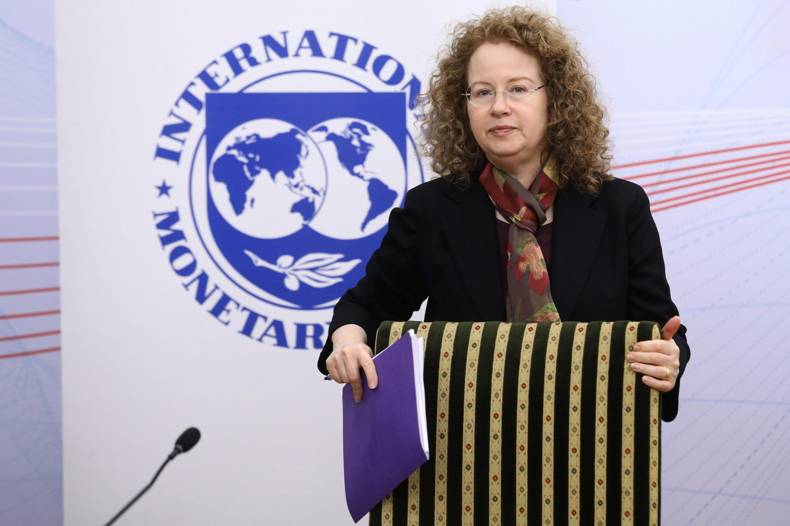 epa07131073 Representative of the International Monetary Fund Rachel van Elkan at the IMF press conference at the end of the mission as part of the annual review of the Polish economy, at the Ministry of Finance in Warsaw, Poland, 30 October 2018.  EPA/RAFAL GUZ POLAND OUT