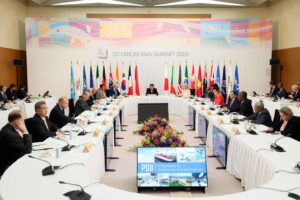 G7 e AI: “La tecnologia è cresciuta oltre la sua governance”