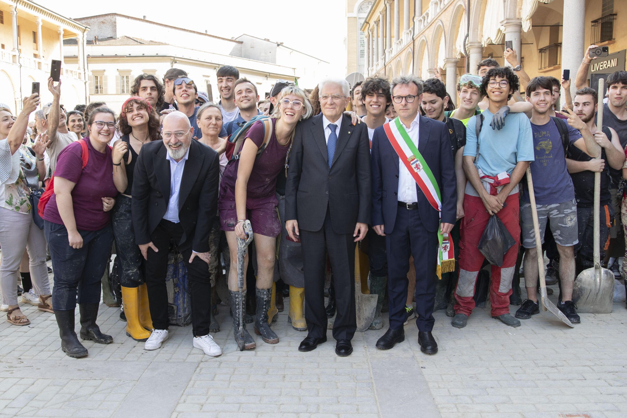 Mattarella in Emilia Romagna: “Ripresa è interesse nazionale”