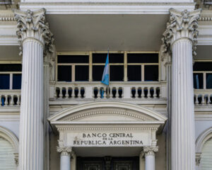 Argentina, inflazione al 109% come nel ’91: rialzo tassi