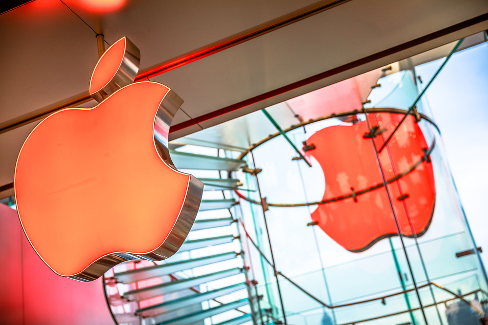 Apple, le vendite in Cina non vanno: nel quarto trimestre -13% a 20,8 miliardi di dollari