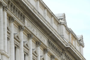 Bankitalia, ad aprile salgono i mutui e frenano i prestiti al settore privato