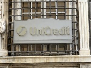 Unicredit, è partita la prima tranche del programma di buyback 2023
