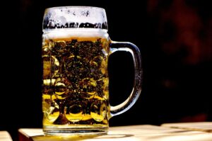 Agroalimentare: la birra regina incontrastata delle bevande fuori casa