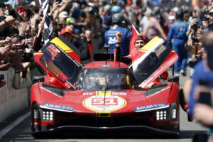 Ferrari, trionfo a Le Mans nel centenario
