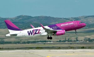 Wizz Air prevede il ritorno all’utile quest’anno e di raggiungere un risultato netto tra i 350-450 milioni