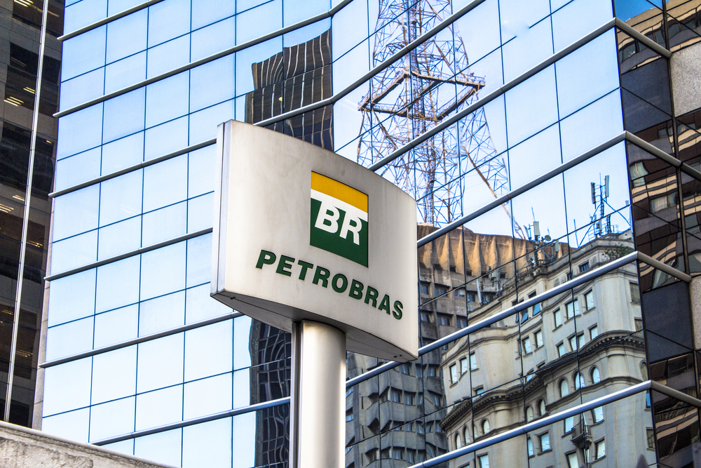 Petrobas conclude offerta obbligazioni per 1,25 miliardi