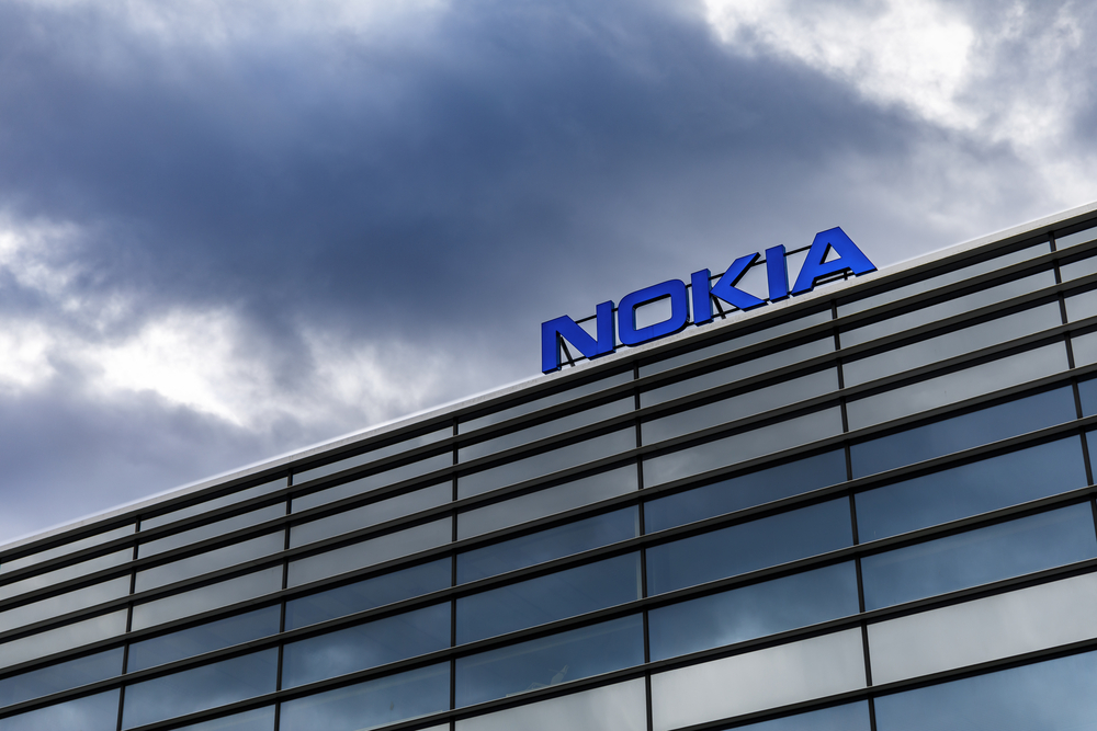 Nokia, utile in calo: nel secondo trimestre -37%. -3% per il fatturato