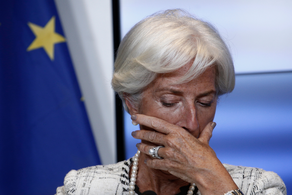 Lagarde evita domande dirette sulla politica francese