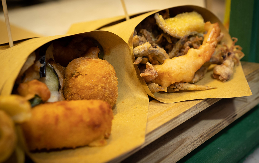 Lo street food vince anche in vacanza, preferito da 7 italiani su 10