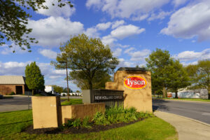 Tyson Foods: conti negativi, chiusi 4 impianti di lavorazione