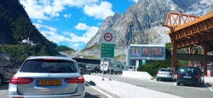 Traforo Monte Bianco resta aperto: è ufficiale
