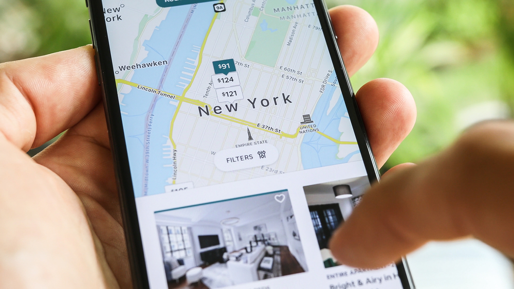 Airbnb, a New York stretta sugli affitti brevi