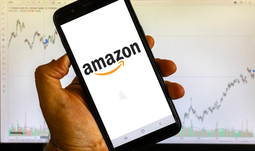 Amazon: trimestrale oltre le attese, entrate a +13%