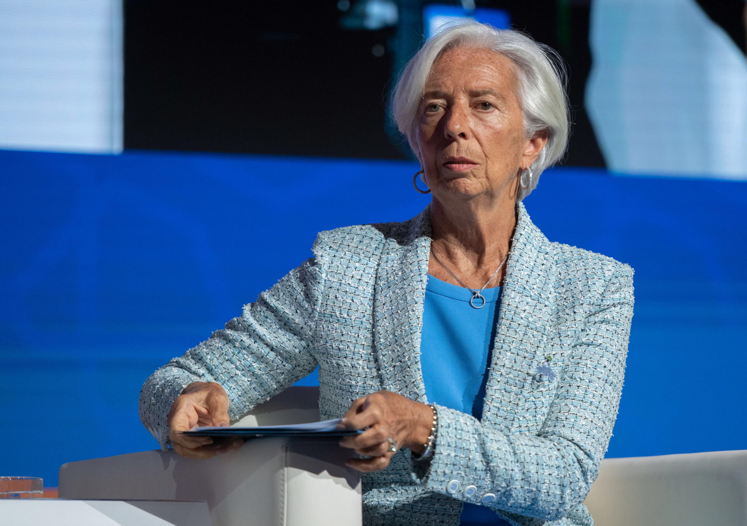 Lagarde: “Segnali di ripresa nel 2024”