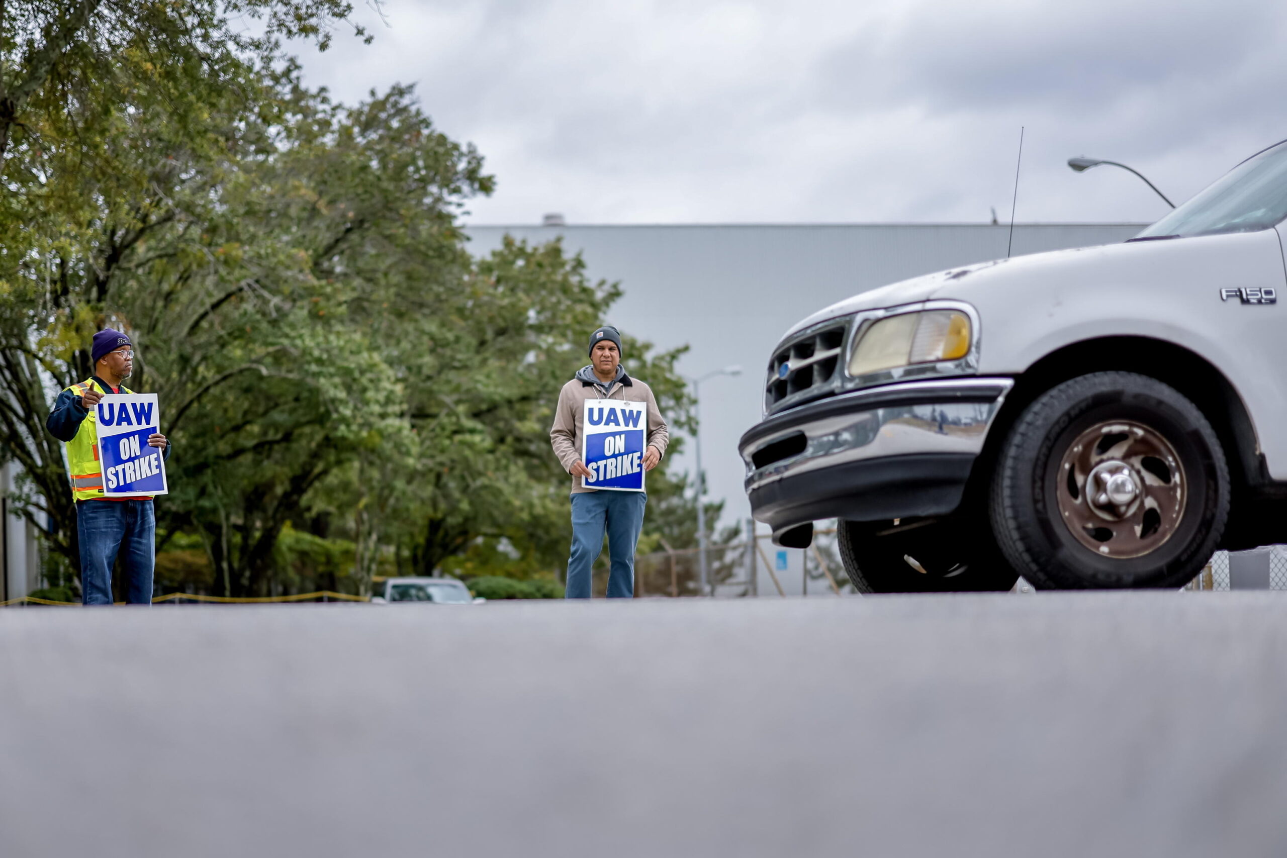 Sciopero auto Usa, firmano anche i lavoratori Ford