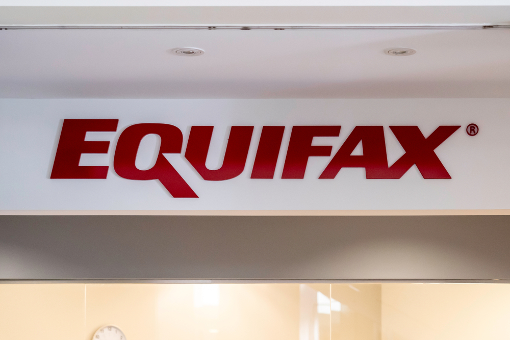 Equifax, multa in UK per oltre 11 milioni di sterline per violazione informatica