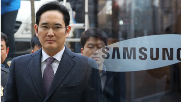 Samsung, chiesti 5 anni di carcere per il multi miliardario Lee Jae-Yong