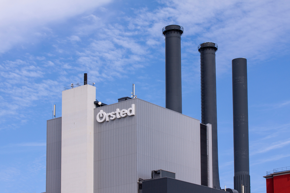 Eolico, Orsted rinuncia a due progetti negli Usa. Maxi svalutazione da 3,8 miliardi di euro