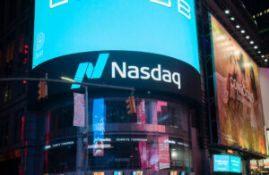 Wall Street in rialzo trainata dai tecnologici: Nasdaq +2%