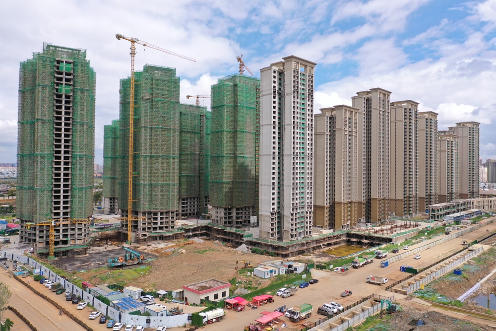 Immobiliare Cina, i prezzi delle nuove case ad ottobre scendono per il quarto mese in termini mensili e annuali