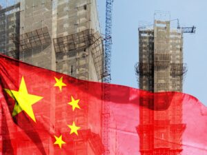 Cina, anche il gestore patrimoniale Zhongzhi dichiara insolvenza: 64 miliardi di dollari di passività