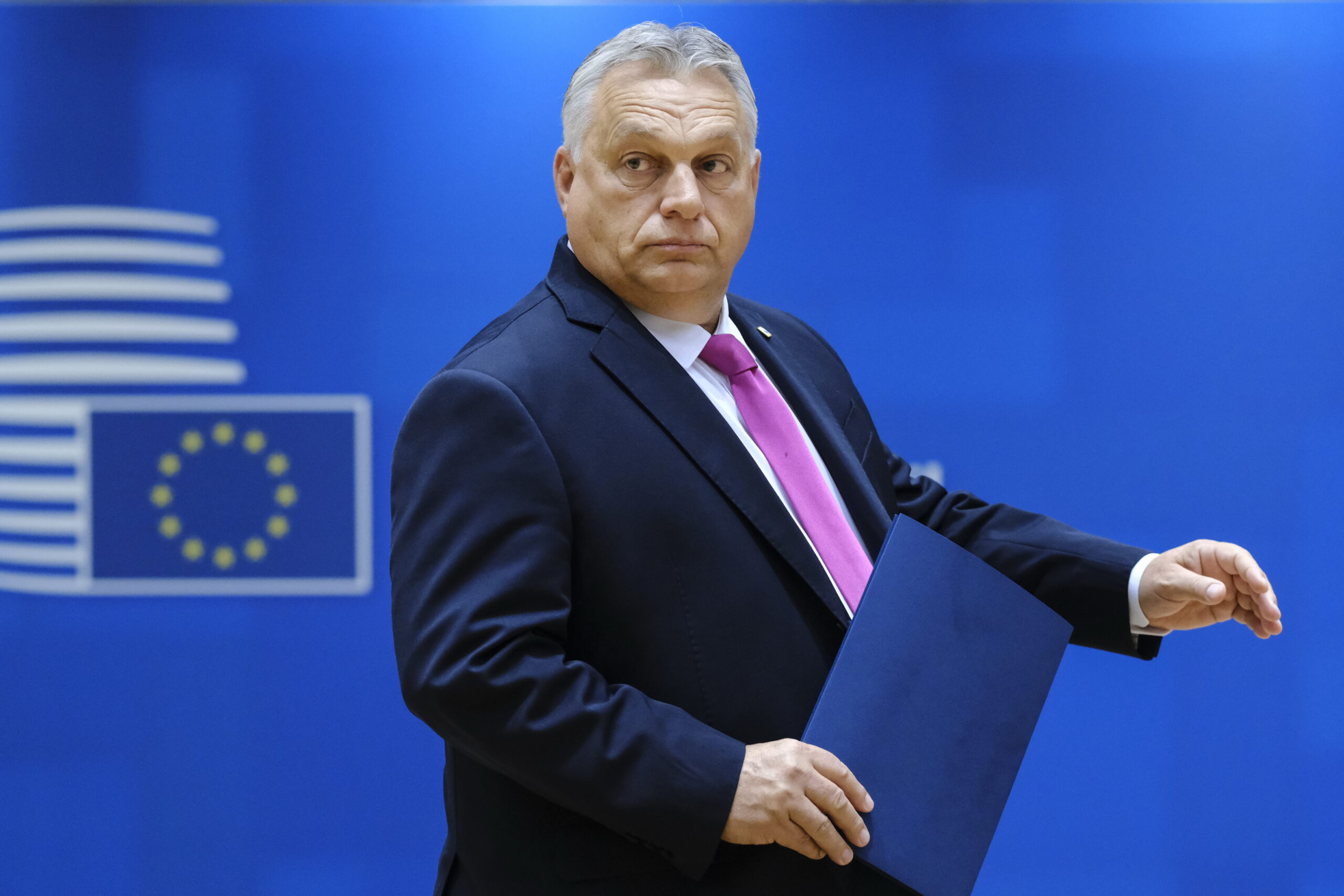 Consiglio Ue, negoziati su bilancio e su aiuti per Kiev rimandati al 2024. Veto di Orban. Gentiloni: “molto grave”