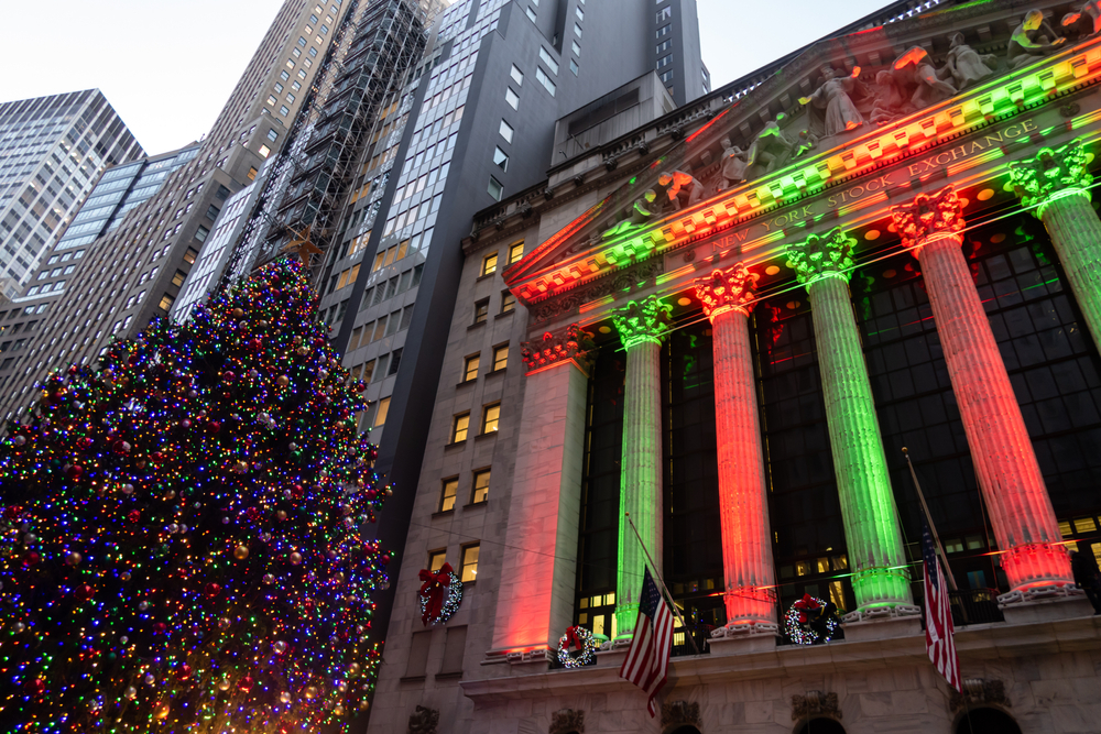 Wall Street apre in calo, pesa decisione Moody’s su Cina