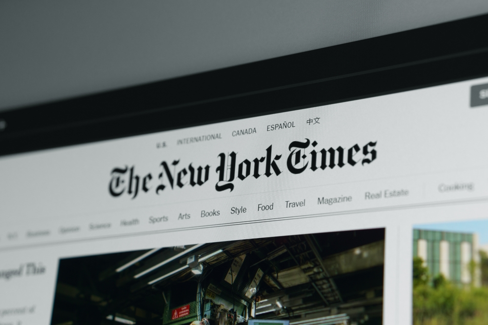 New York Times fa causa a Microsoft e OpenAI: “Danni per miliardi”