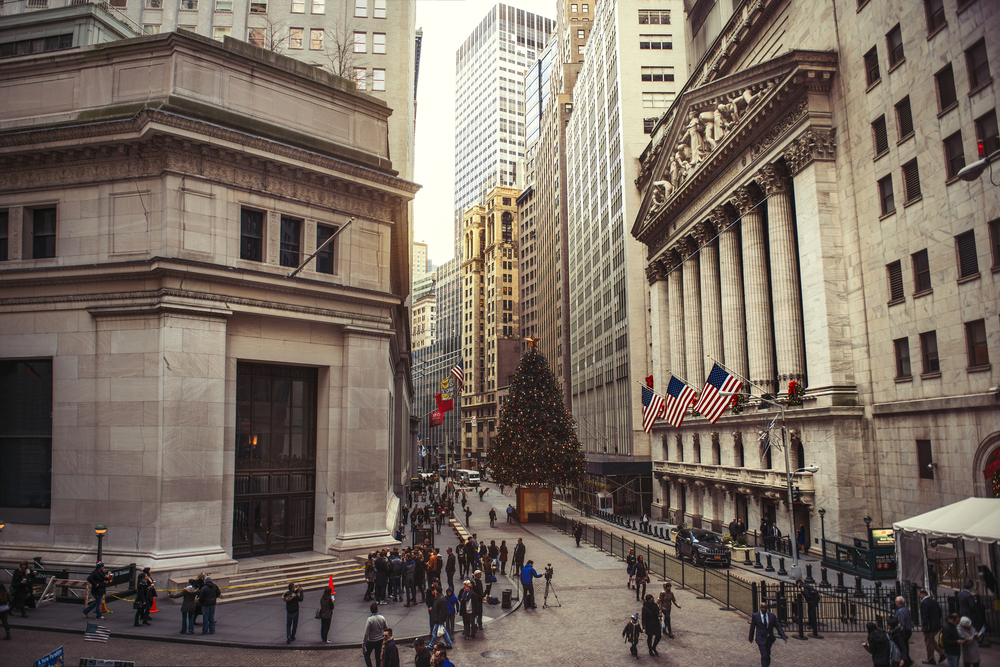 Wall Street ritrova fiducia e chiude positiva